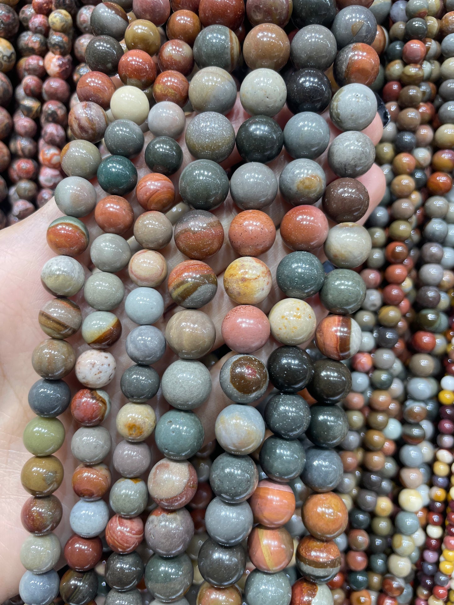 natural polychrome strand