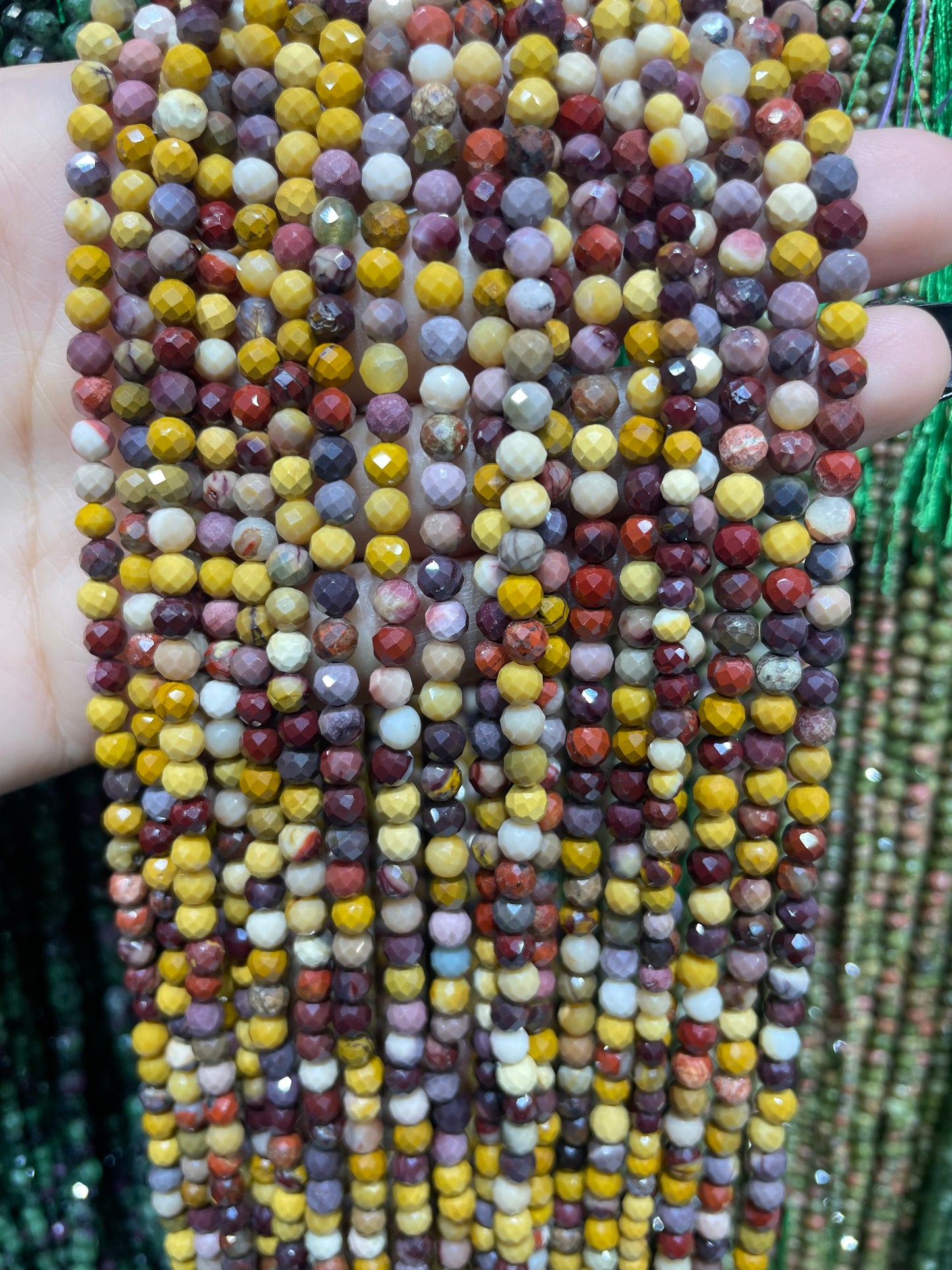 faceted moonkite strand 4mm