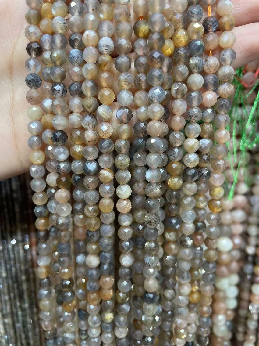 faceted skeleton sunstone strand 5mm