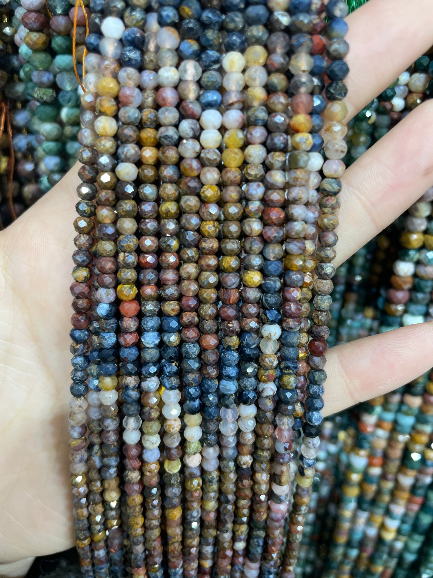 faceted pietersite strand