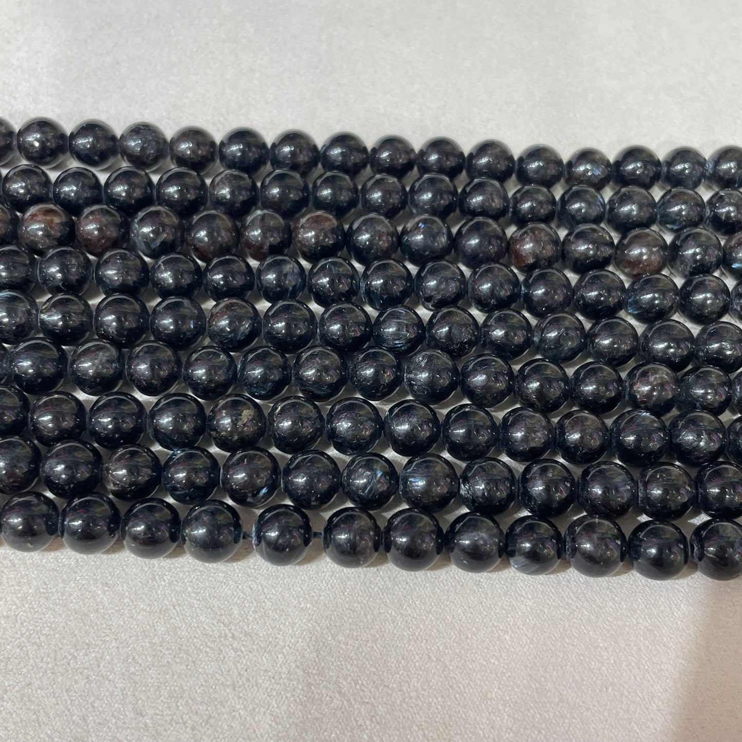 glaucophane strands 8mm