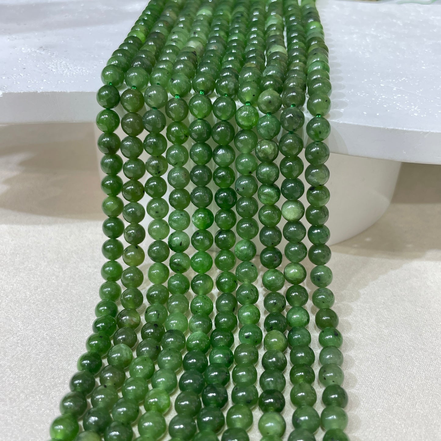 jade strands 10mm