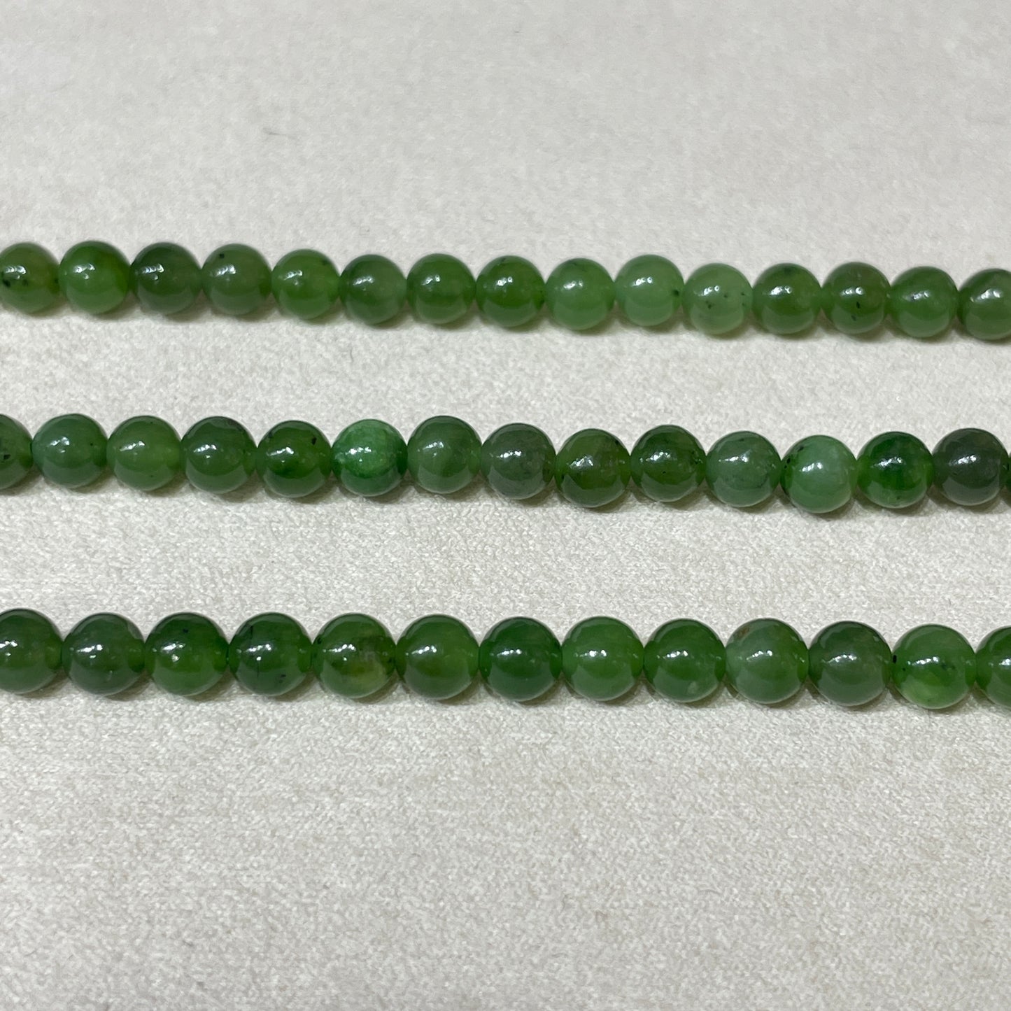 jade strands 10mm