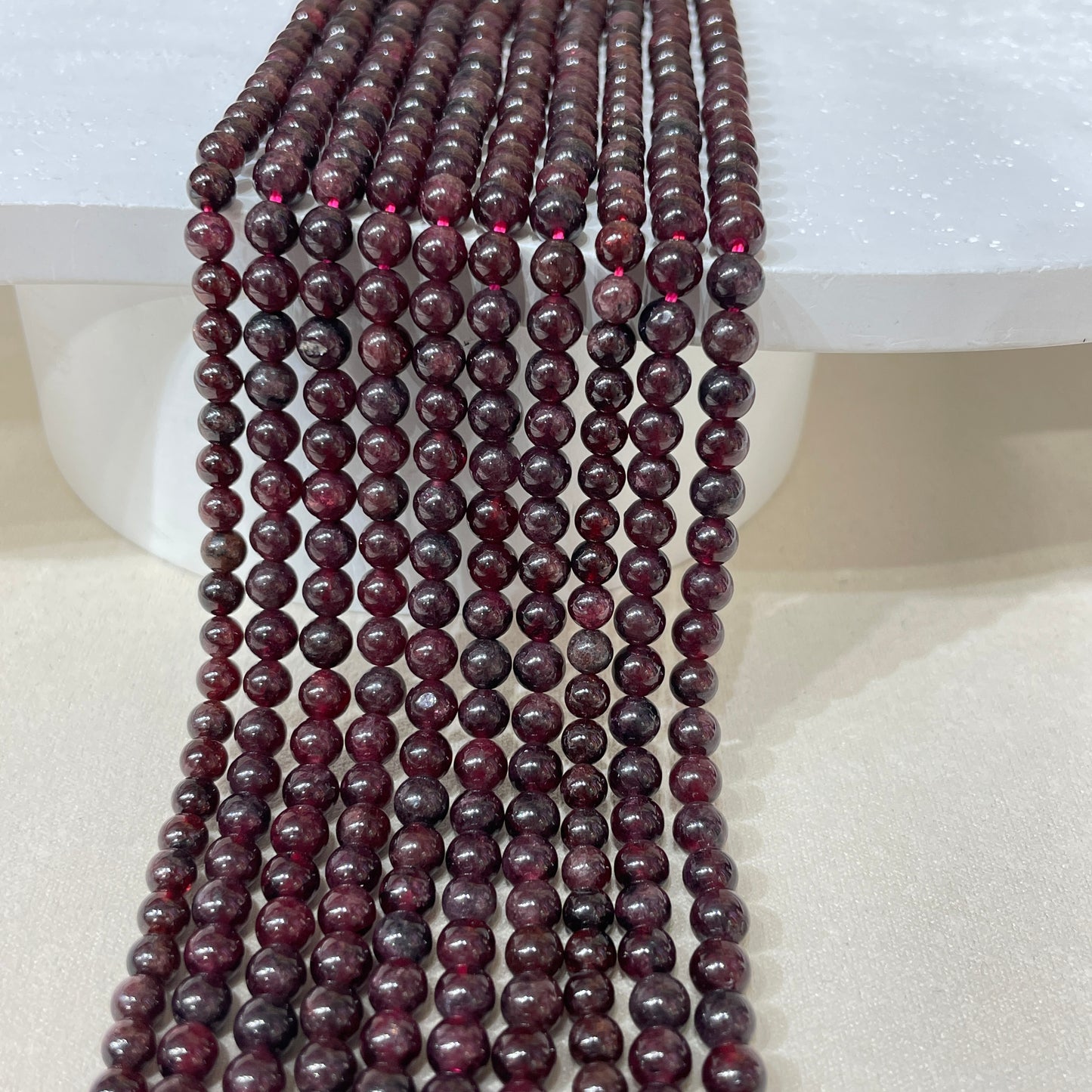 garnet strands