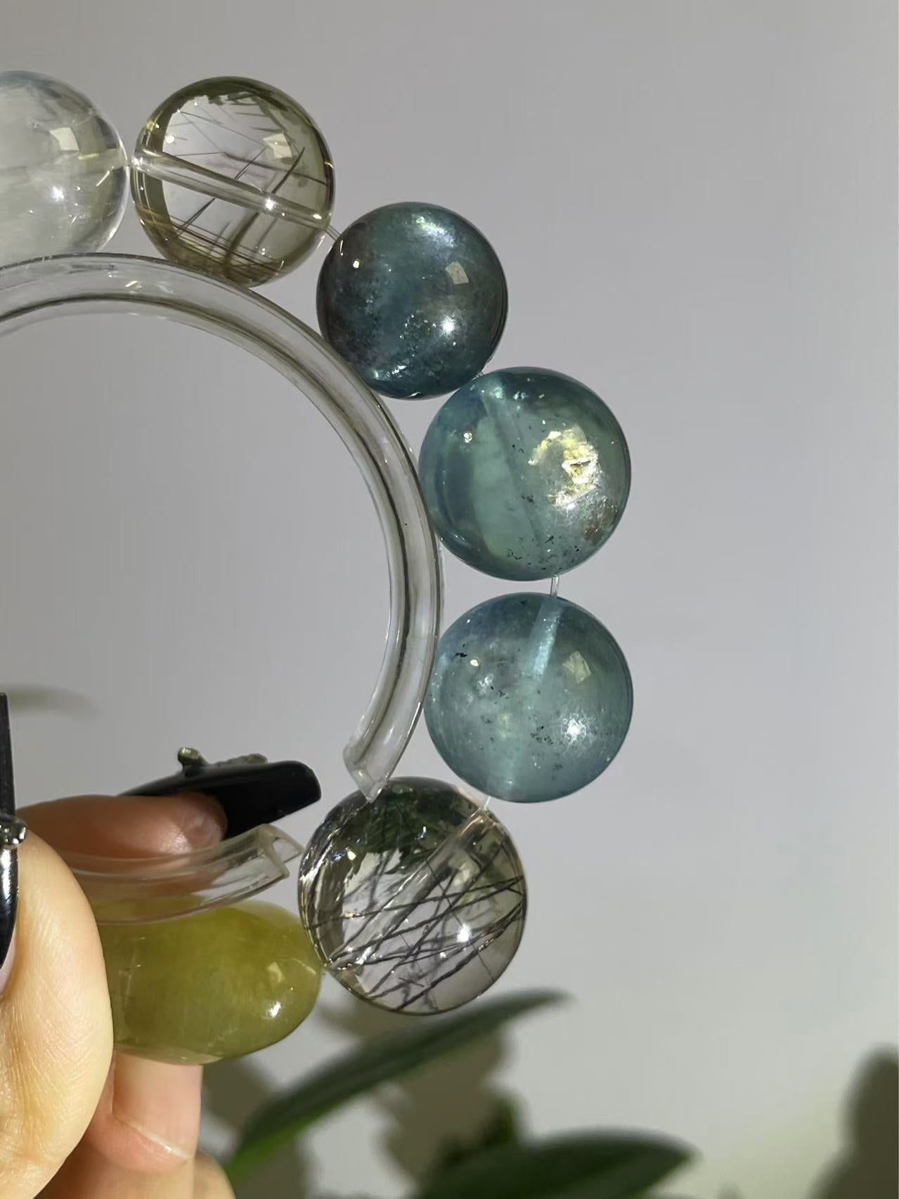 mixed material bracelet with well selected bead