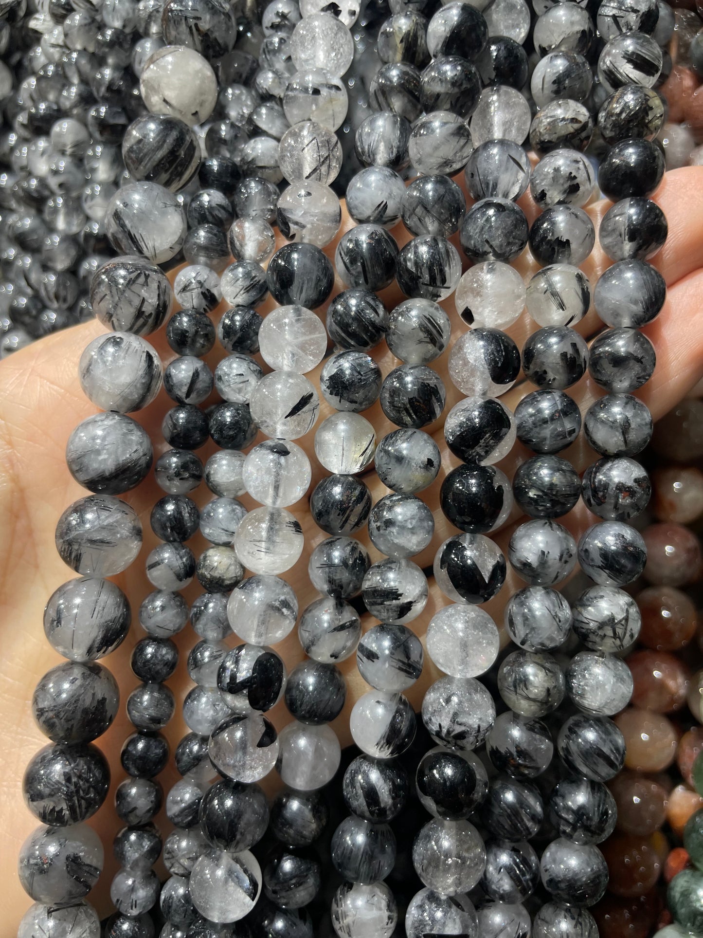 natural black rutile strand