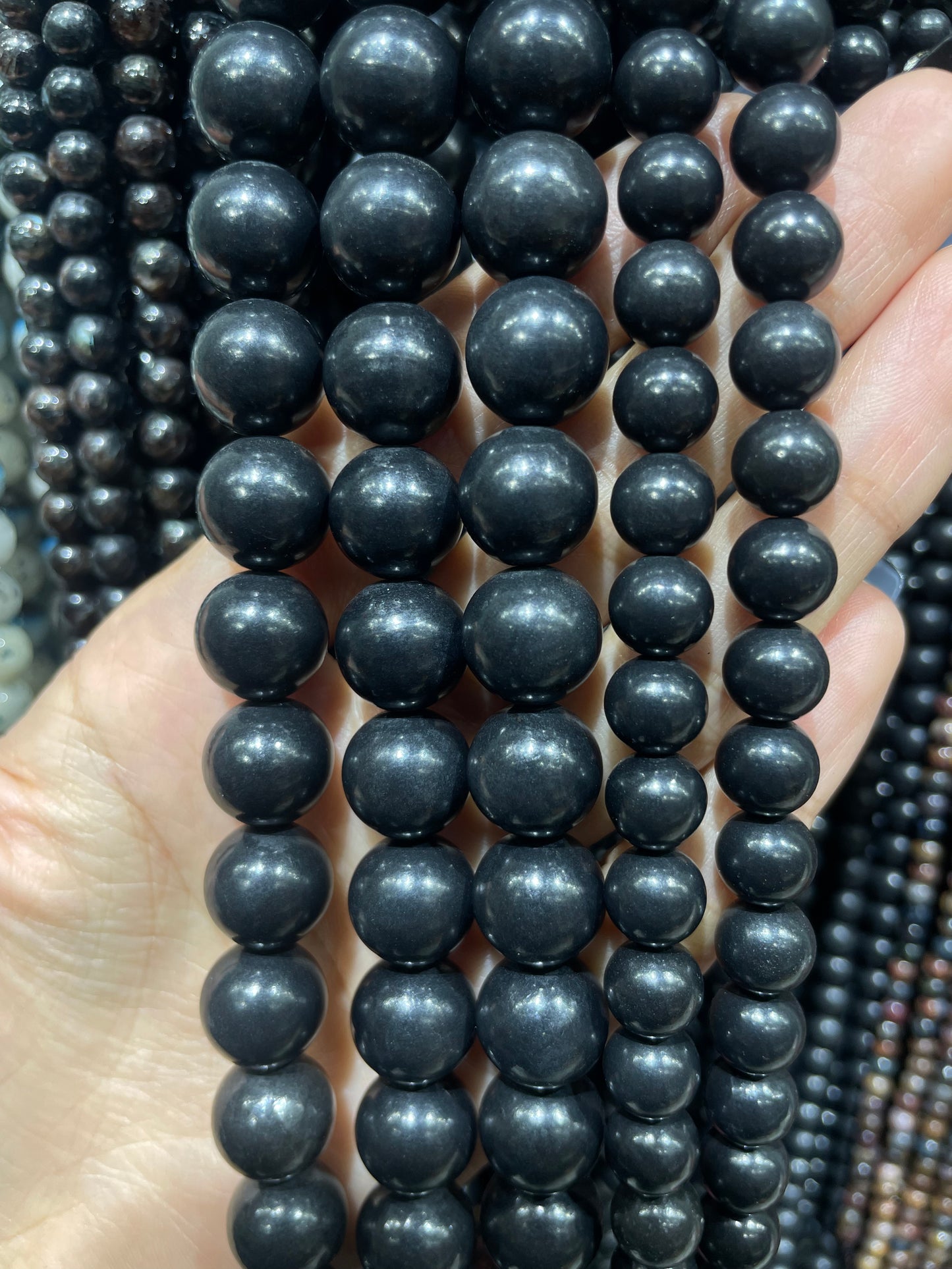 shungite strand
