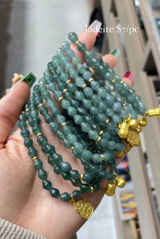 blue water jade bracelet