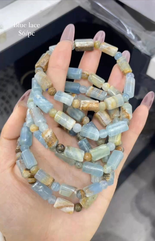 blue onxy bracelet