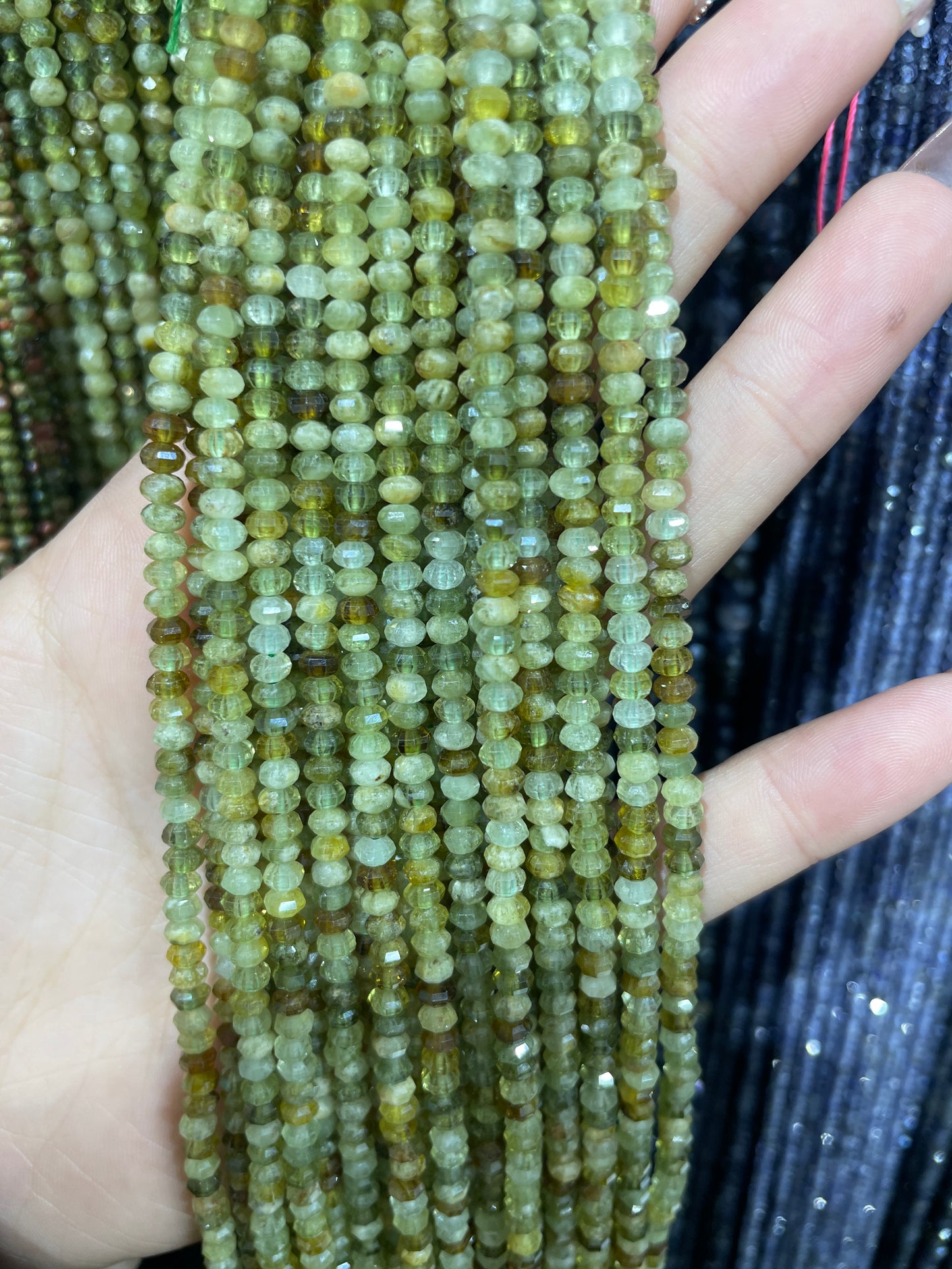 faceted tsavolet strand 3*4mm