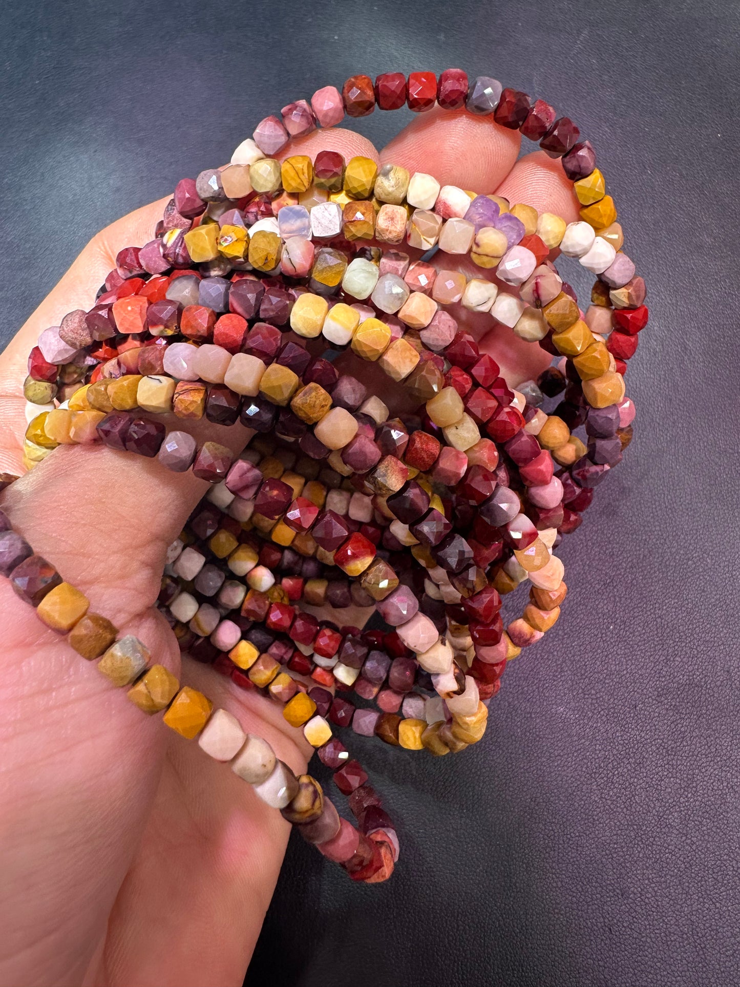Mookaite bracelets 4.5mm
