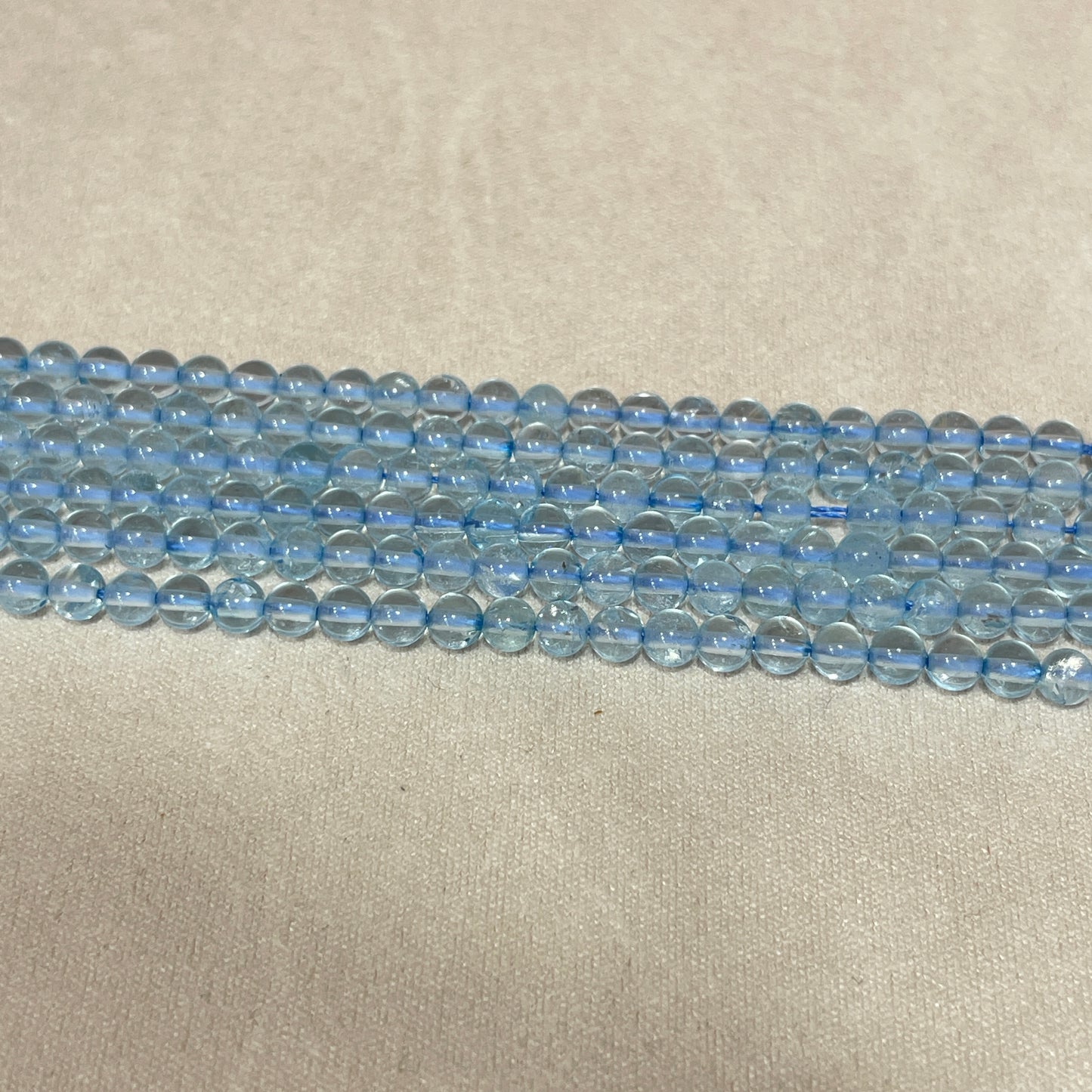 blue topaz strands 4mm