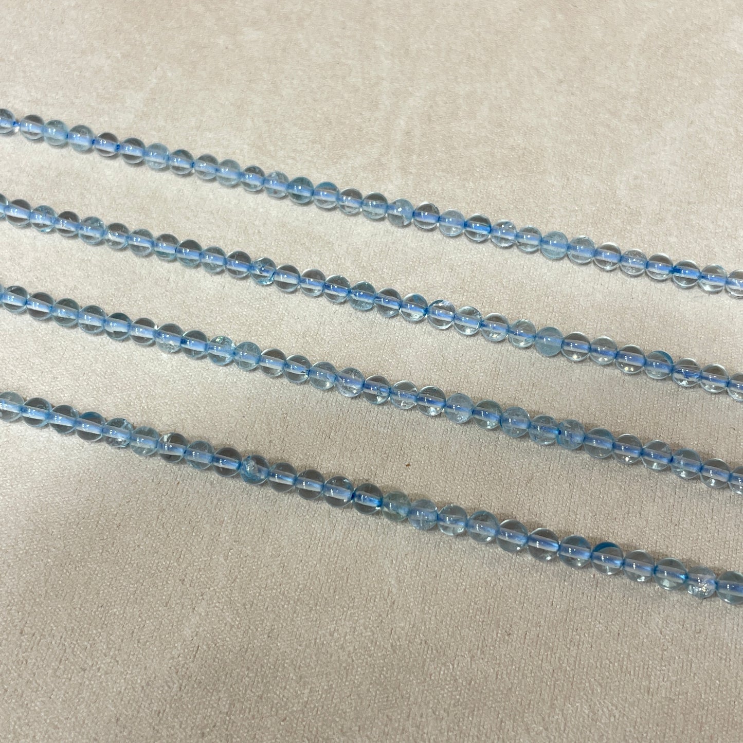 blue topaz strands 4mm