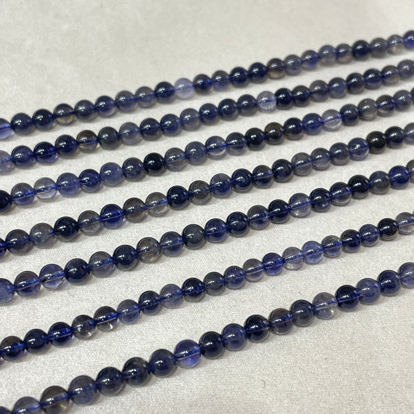 iolite strands 5mm