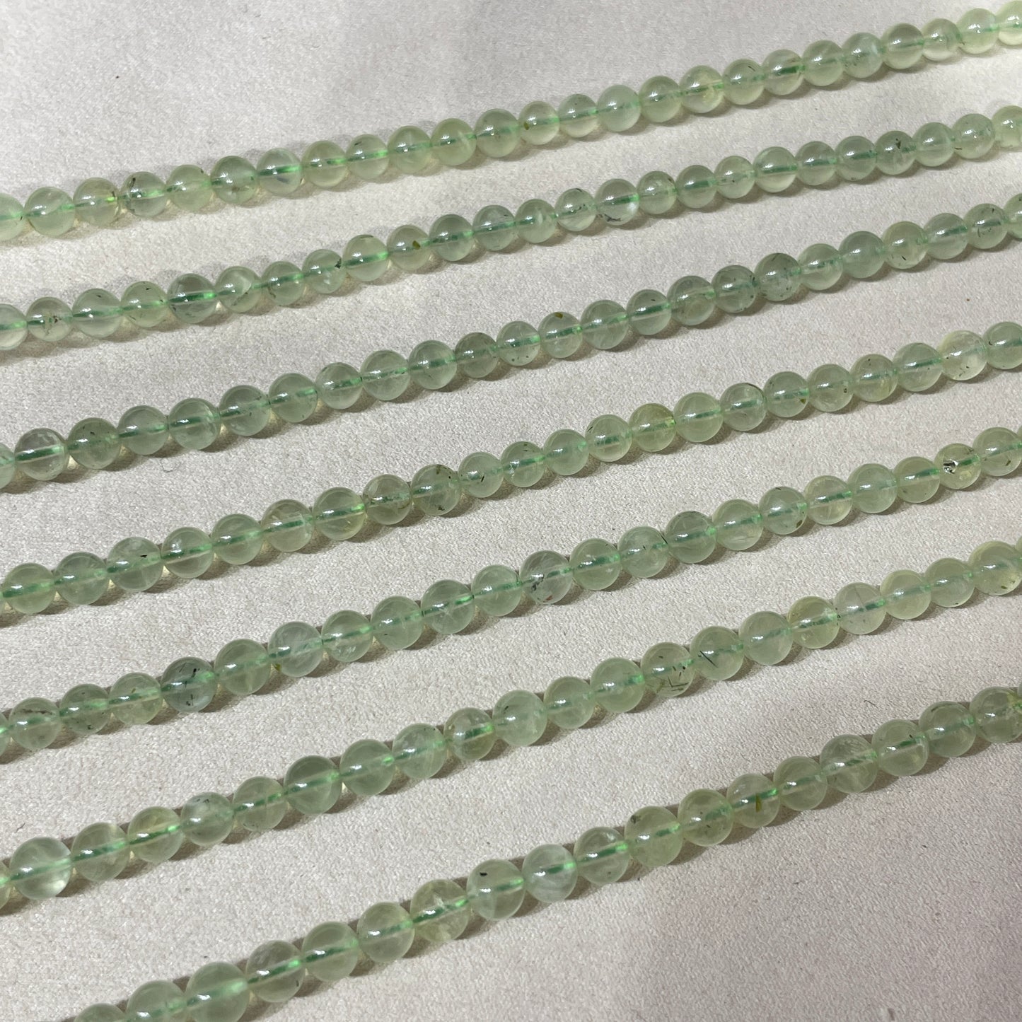 prehnite strands