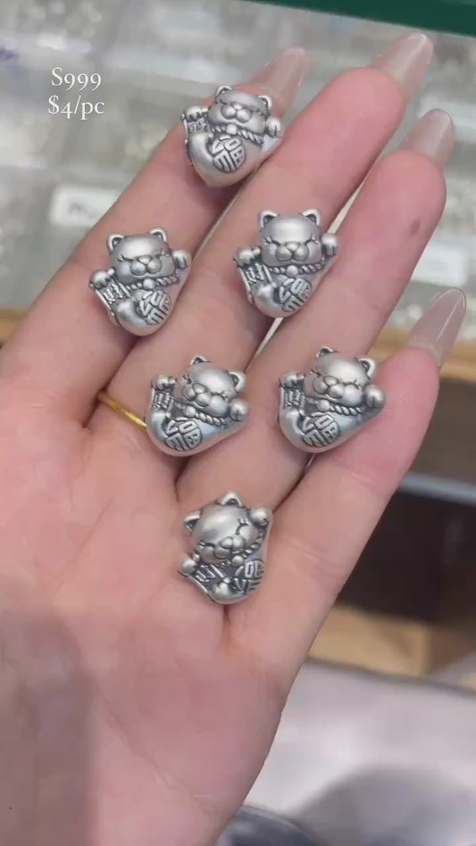 S999 Lucky cat spacer