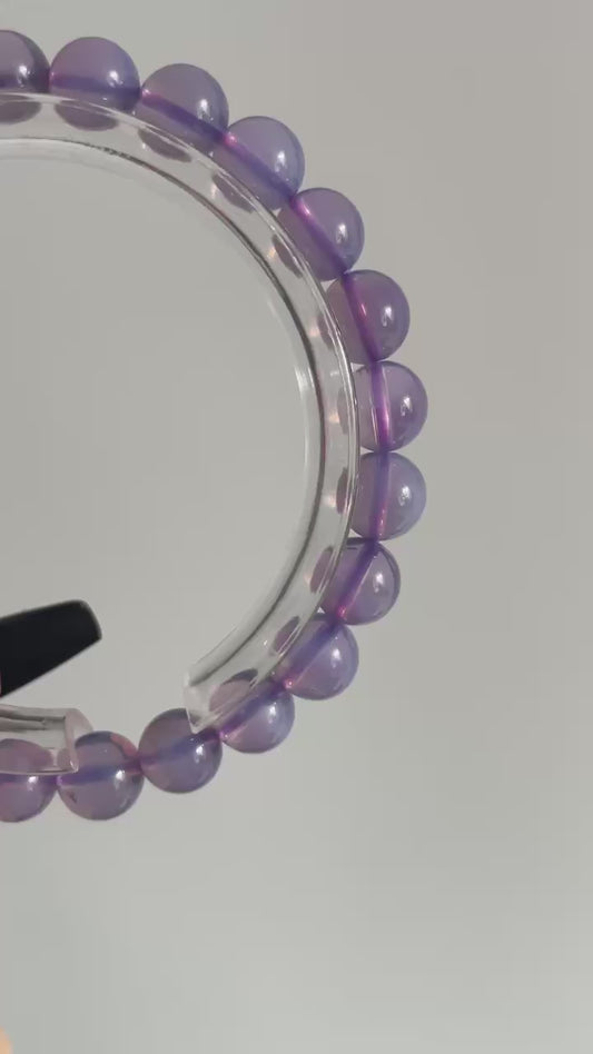 lavender moon quartz bracelet 7.4mm